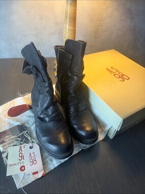 A.S.98 Black Leather Zip - Up Mid-Calf Boots